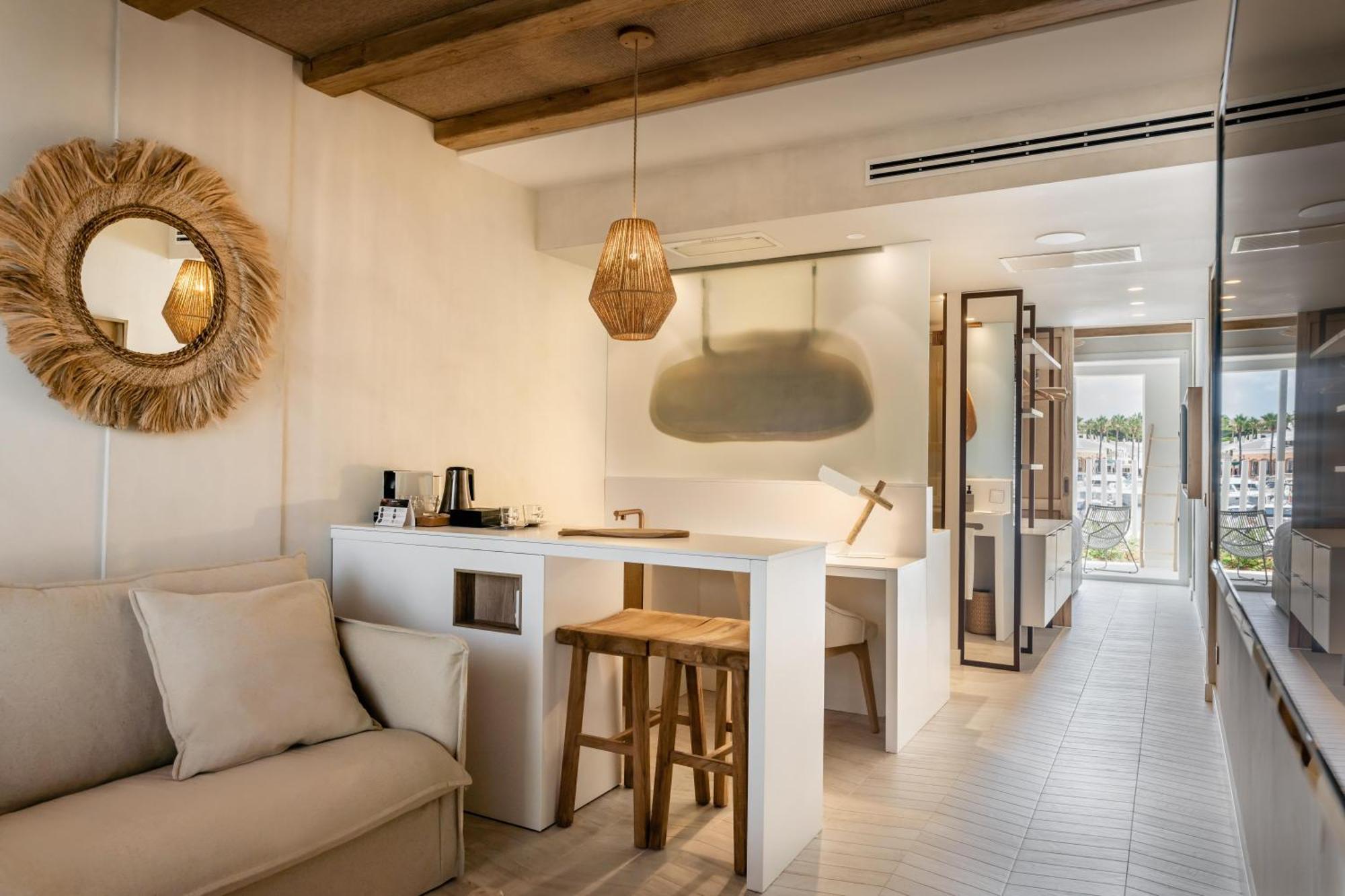 Lago Resort Menorca - Suites Del Lago Adults Only Кала'н Бош Екстериор снимка