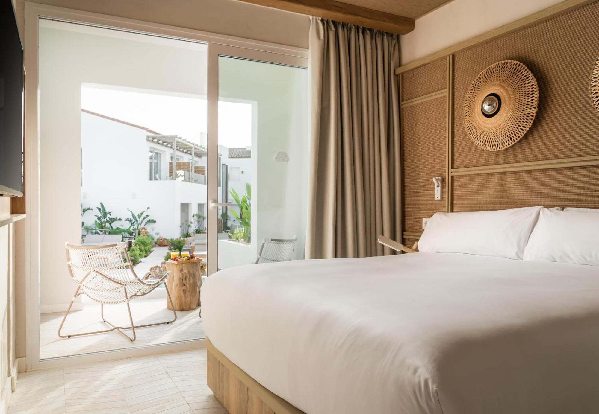 Lago Resort Menorca - Suites Del Lago Adults Only Кала'н Бош Екстериор снимка